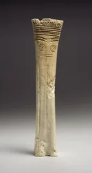 Utskåret figur, tidlig bronsealder, 2700-1900 f.Kr. (bein)
